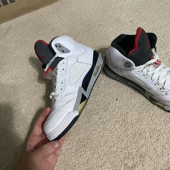 Air Jordan 5 Retro White Cement - Picture 4 of 8